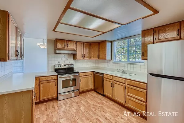 4 bedrooms apartment for rent in Briargate - North COS, Colorado Springs