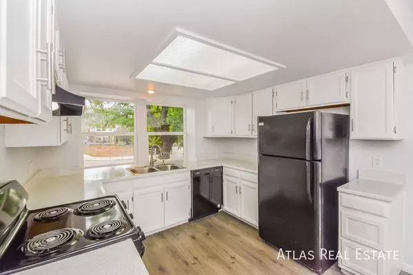 4 bedrooms apartment for rent in Briargate - North COS, Colorado Springs