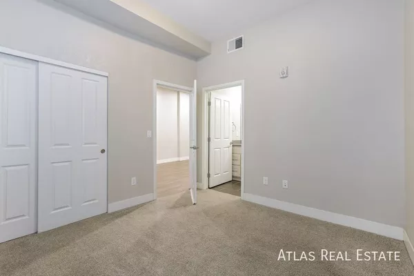 3 bedrooms apartment for rent in Highland - Center Denver, Denver