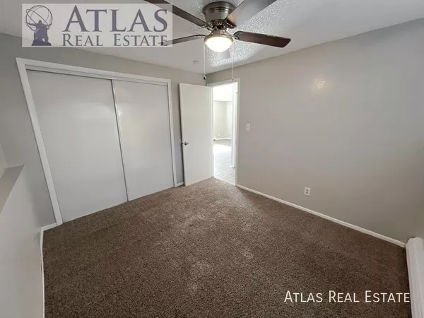 2 bedrooms apartment for rent in Old Colorado City - Central COS, Colorado Springs