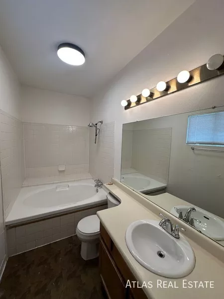 2 bedrooms apartment for rent in Stapleton - East Denver, Denver