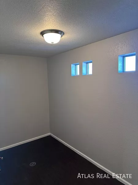 4 bedrooms apartment for rent in Stapleton - East Denver, Denver