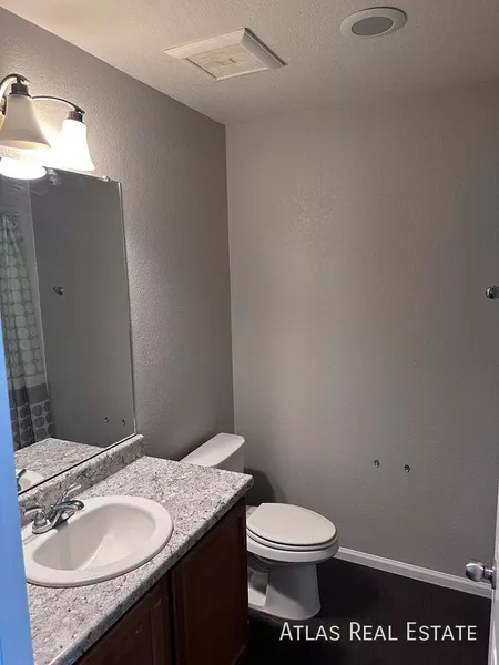 4 bedrooms apartment for rent in Stapleton - East Denver, Denver