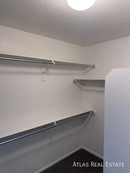 4 bedrooms apartment for rent in Stapleton - East Denver, Denver