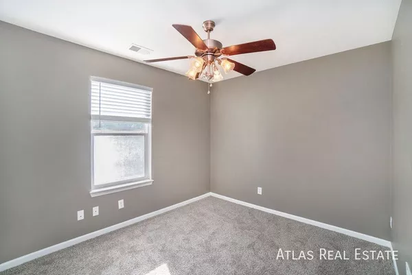 3 bedrooms apartment for rent in Gladstone - Outer KCMO, Kansas City