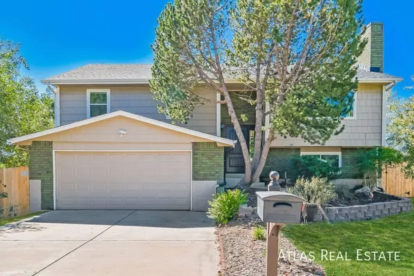 4 bedrooms apartment for rent in Northeast Colorado Springs - North COS, Colorado Springs