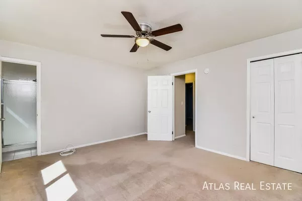 4 bedrooms apartment for rent in Northeast Colorado Springs - North COS, Colorado Springs