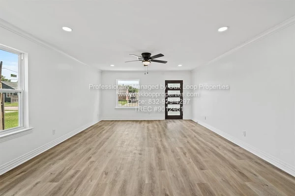 3 bedrooms apartment for rent in Lawndale / Wayside - Inner Loop, Houston