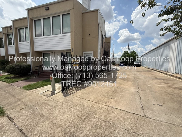 2 bedrooms apartment for rent in Woodlake/ Briar Meadow - West Houston, Houston