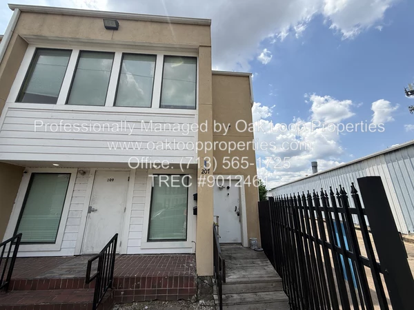 2 bedrooms apartment for rent in Woodlake/ Briar Meadow - West Houston, Houston