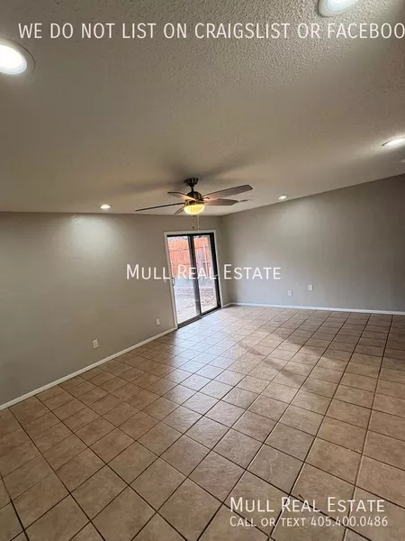4 bedrooms apartment for rent in Warr Acres - Central OKC, Oklahoma City