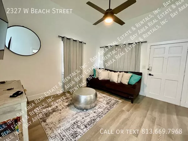 3 bedrooms apartment for rent in Macfarlane Park - West Tampa, Tampa