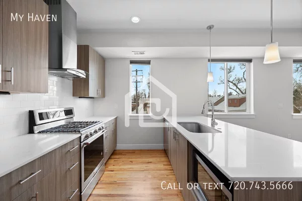 2 bedrooms apartment for rent in West Colfax - West Denver, Denver