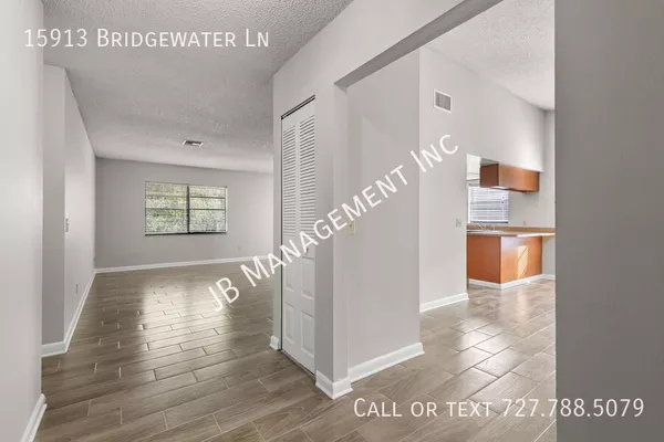 4 bedrooms apartment for rent in Carrollwood - North Tampa, Tampa