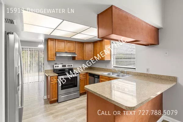 4 bedrooms apartment for rent in Carrollwood - North Tampa, Tampa
