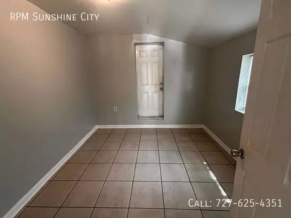 4 bedrooms apartment for rent in Sulphur Springs - North Tampa, Tampa