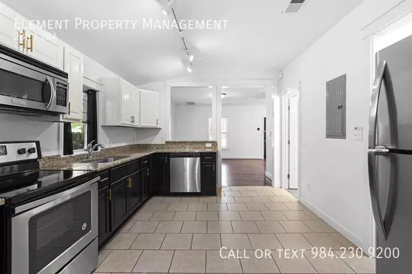 2 bedrooms apartment for rent in Chavis Heights - South Raleigh, Raleigh