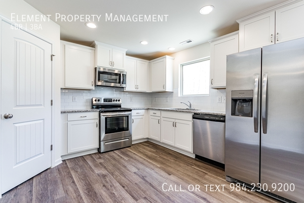 4 bedrooms apartment for rent in Southeast Raleigh - South Raleigh, Raleigh