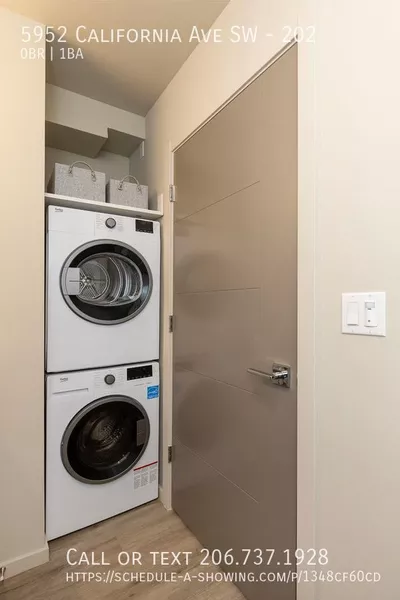 Studio Apartment for rent in Genesse - West Seattle, Seattle