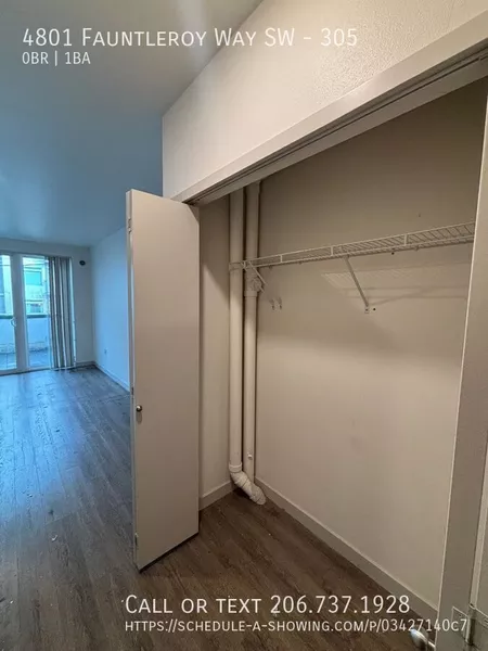Studio Apartment for rent in Genesse - West Seattle, Seattle