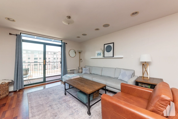 2 bedrooms apartment for rent in Boystown - North Side, Chicago