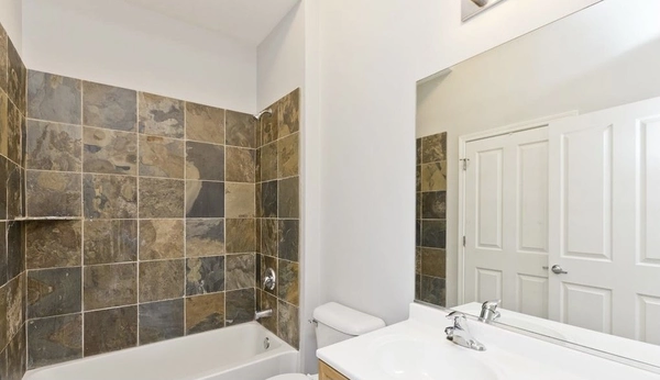 3 bedrooms apartment for rent in South Loop - Central, Chicago