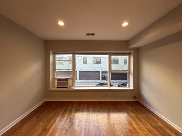 2 bedrooms apartment for rent in West Ridge - Far North Side, Chicago