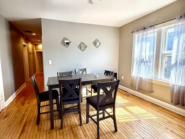 5 bedrooms apartment for rent in West Town - West Side, Chicago