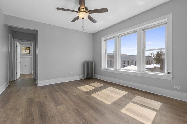 2 bedrooms apartment for rent in Irving Park - Northwest Side, Chicago