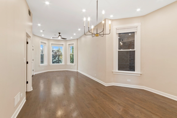 2 bedrooms apartment for rent in Ukrainian Village - West Side, Chicago