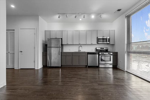 Studio Apartment for rent in River West - Central, Chicago