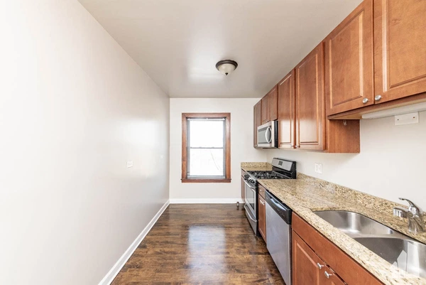 2 bedrooms apartment for rent in Andersonville - Far North Side, Chicago