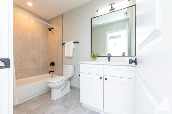 3 bedrooms apartment for rent in North Center - North Side, Chicago