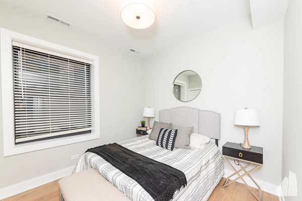 3 bedrooms apartment for rent in North Center - North Side, Chicago