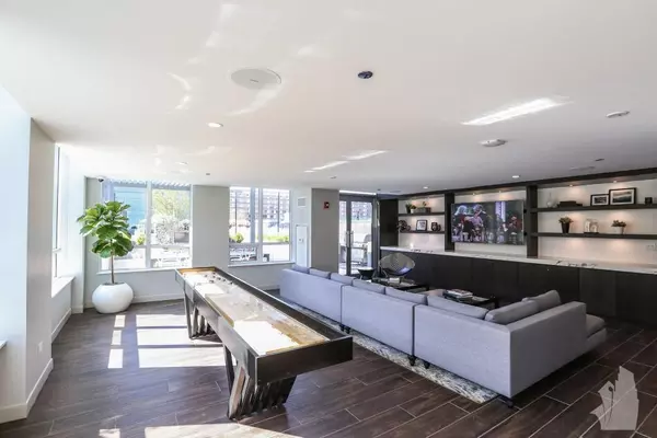 3 bedrooms apartment for rent in River North - Central, Chicago