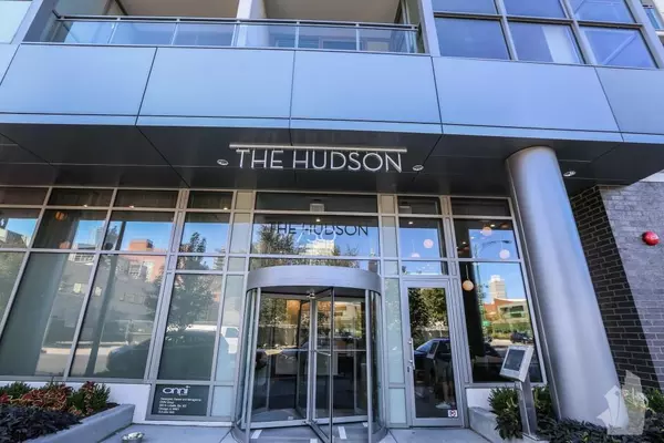 3 bedrooms apartment for rent in River North - Central, Chicago