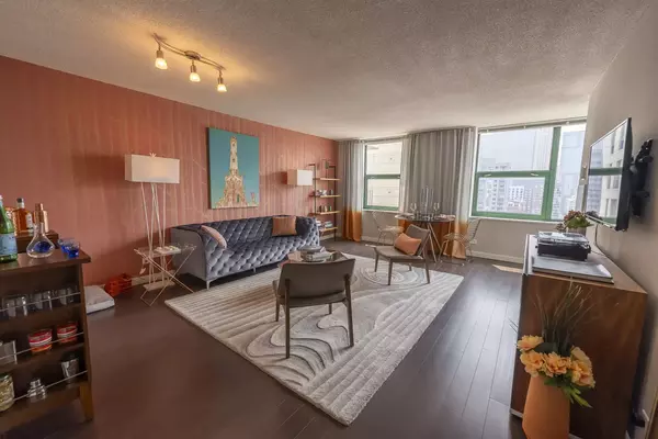 Studio Apartment for rent in River North - Central, Chicago