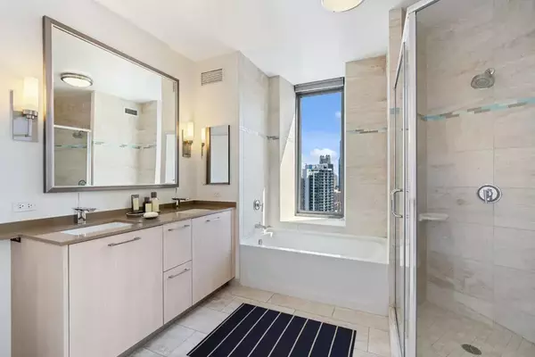 1 bedroom apartment for rent in River North - Central, Chicago