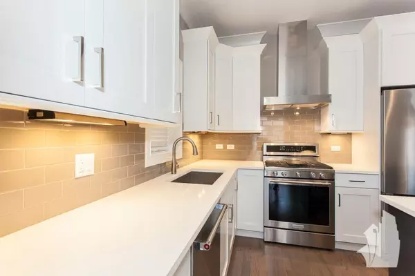 2 bedrooms apartment for rent in Lincoln Park - North Side, Chicago