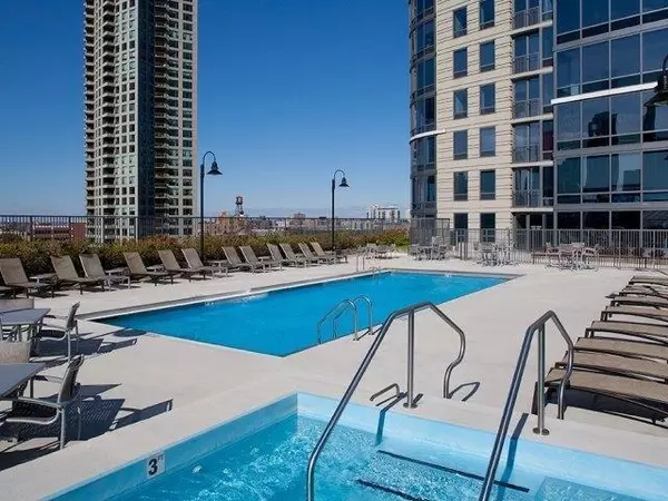 Studio Apartment for rent in River North - Central, Chicago