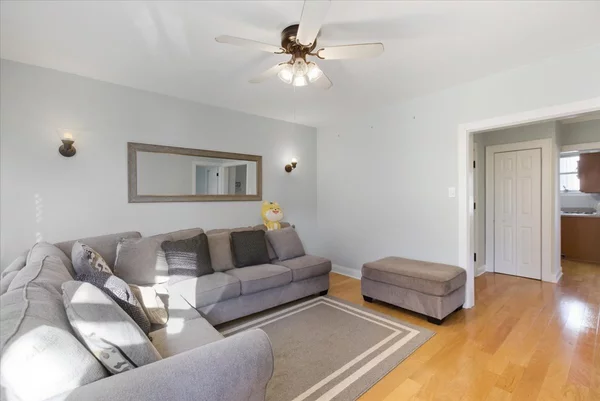 2 bedrooms apartment for rent in Irving Park - Northwest Side, Chicago
