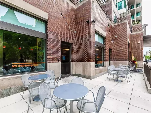 Studio Apartment for rent in River North - Central, Chicago