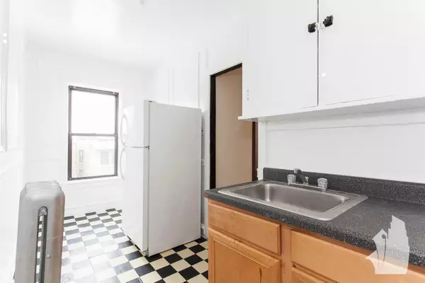 Studio Apartment for rent in Logan Square - North Side, Chicago