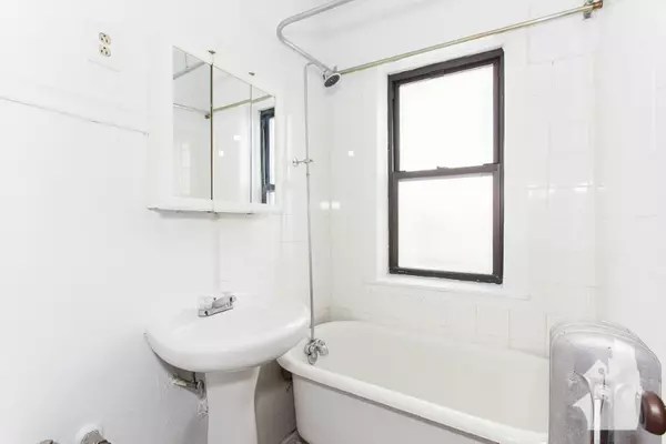 Studio Apartment for rent in Logan Square - North Side, Chicago