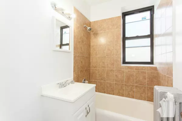 Studio Apartment for rent in Logan Square - North Side, Chicago