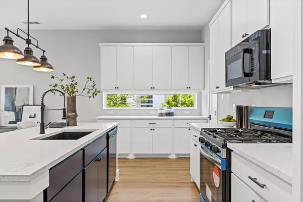 3 bedrooms apartment for rent in Old East Dallas - Ne Dallas, Dallas