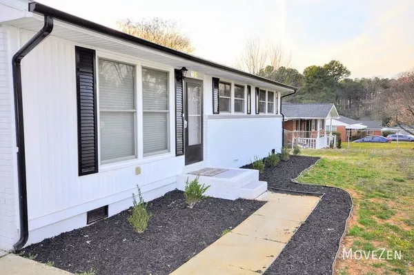 3 bedrooms apartment for rent in South Park - South Raleigh, Raleigh