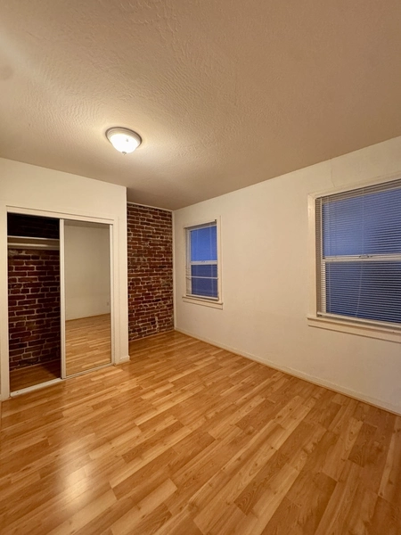 2 bedrooms apartment for rent in Chinatown SF - San Francisco, San Francisco