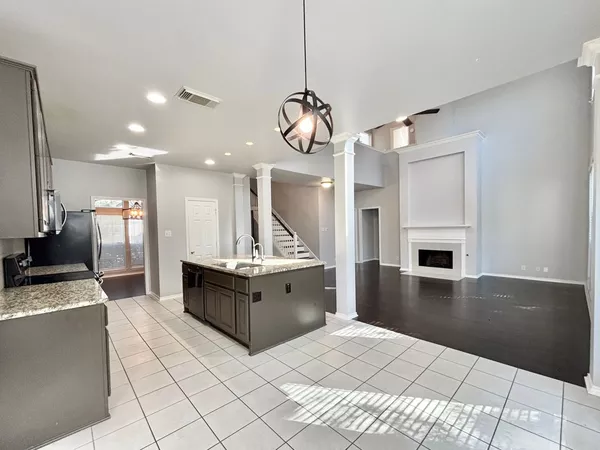 5 bedrooms apartment for rent in Far North Central - North SATX, San Antonio