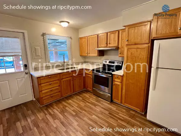 2 bedrooms apartment for rent in Ashcreek - SW Portland, Portland